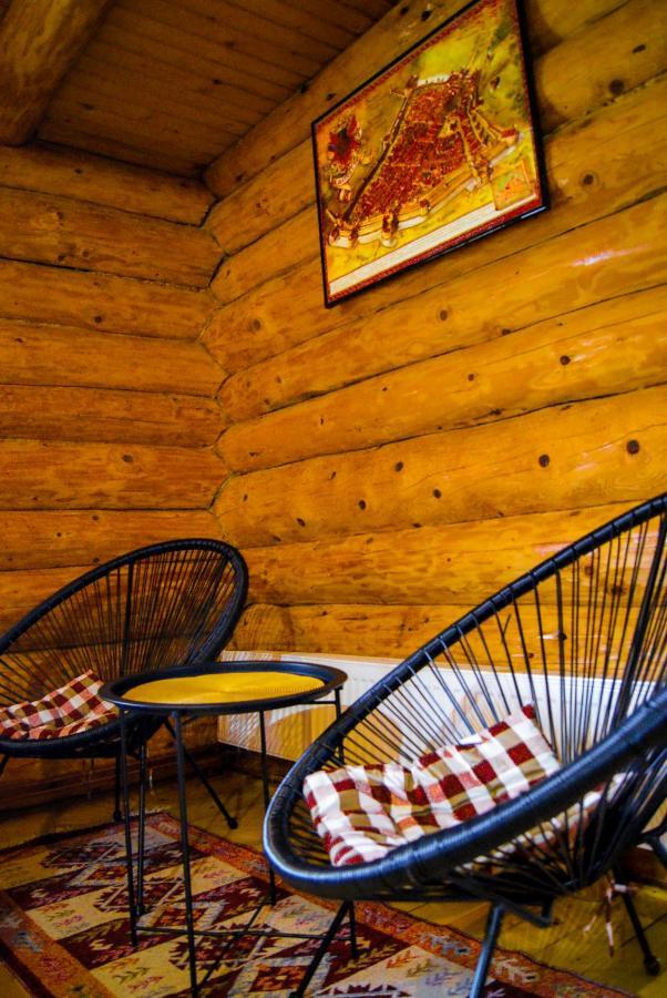 Musketeers Cabin Porumbacu de Sus Exterior photo